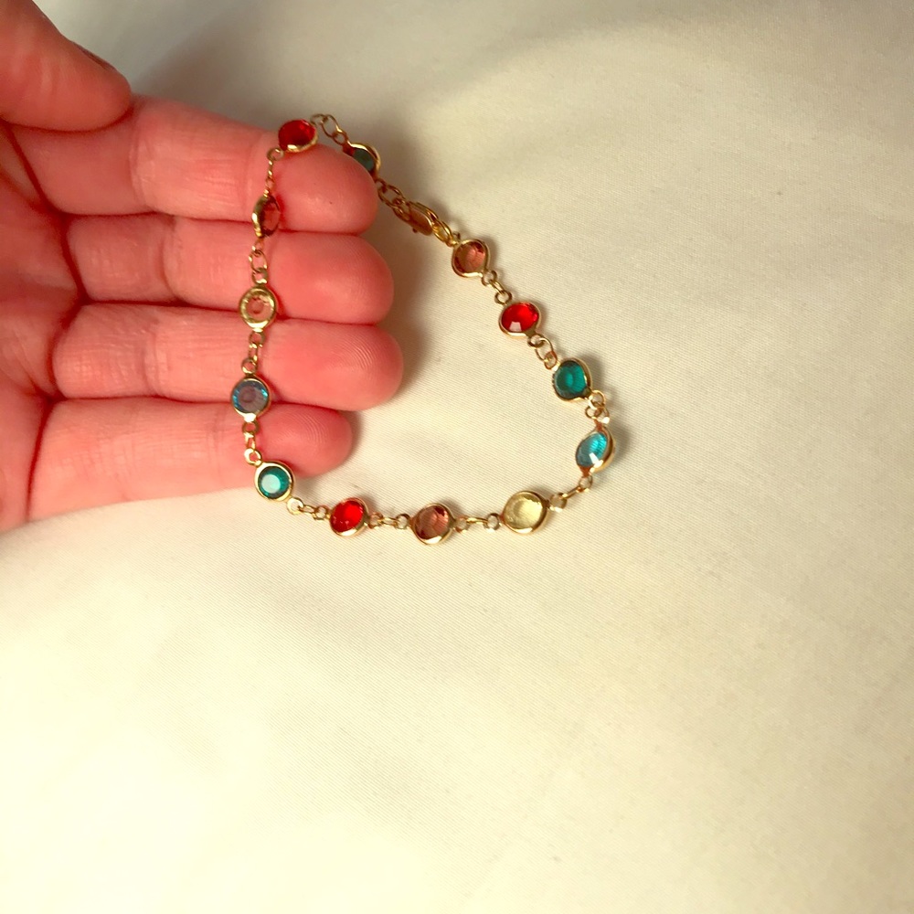 Colorful dainty bracelet with gold chain